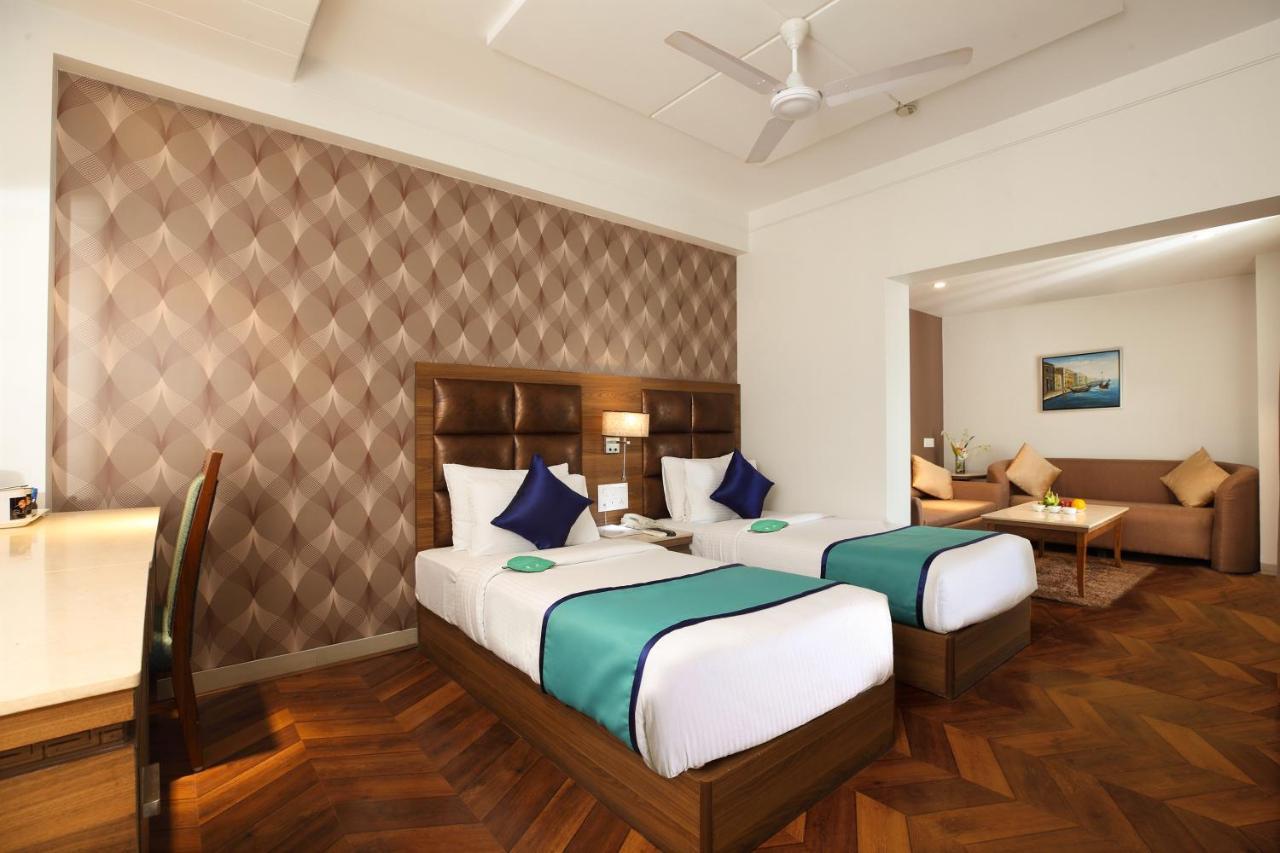 Click Hotel Nashik Dış mekan fotoğraf