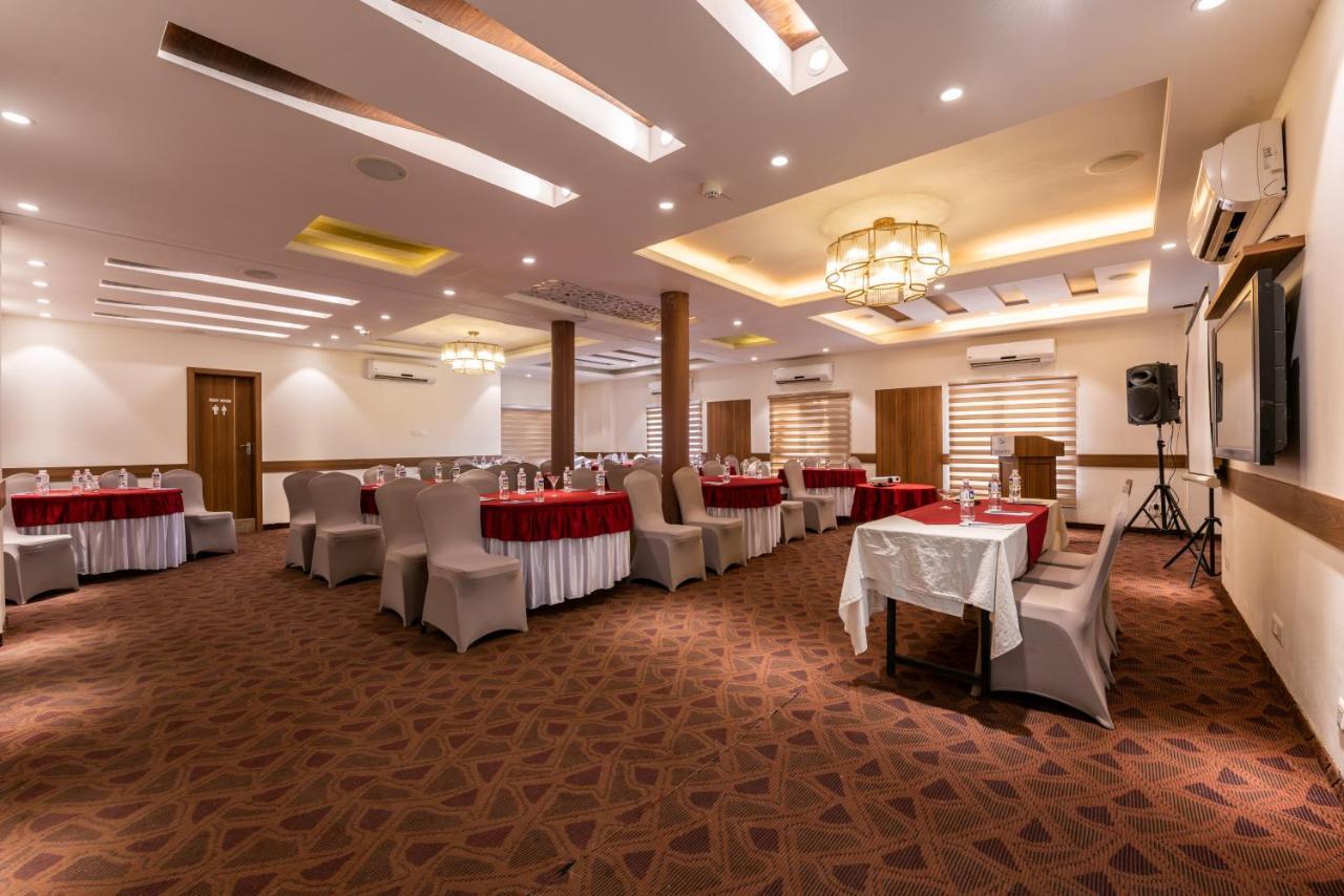 Click Hotel Nashik Dış mekan fotoğraf